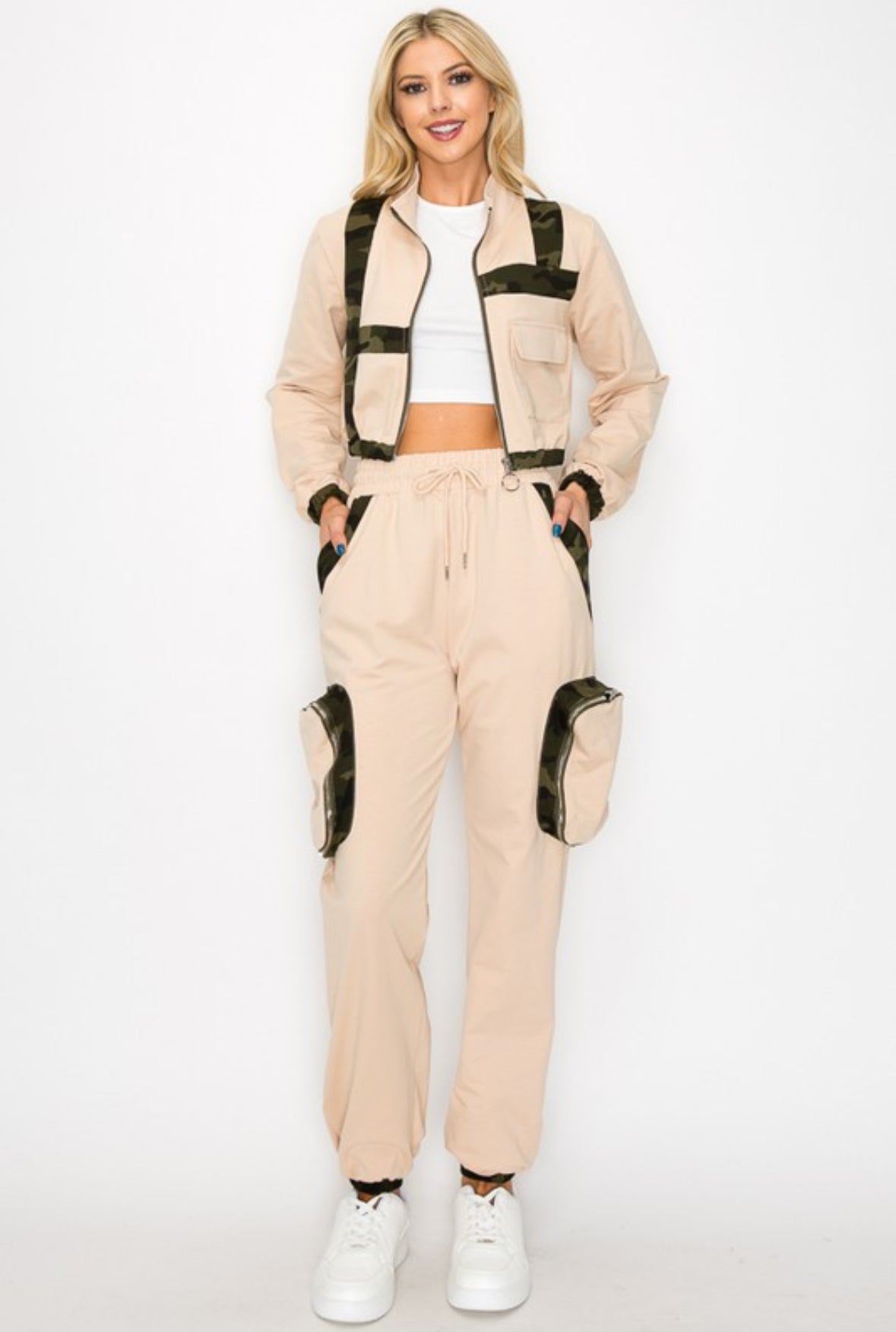 TWO PIECE ARMY SET